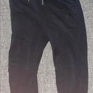 Black Nike sweatpants